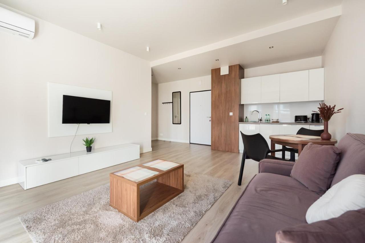 ורשה Magazynowa Classy Apartment מראה חיצוני תמונה