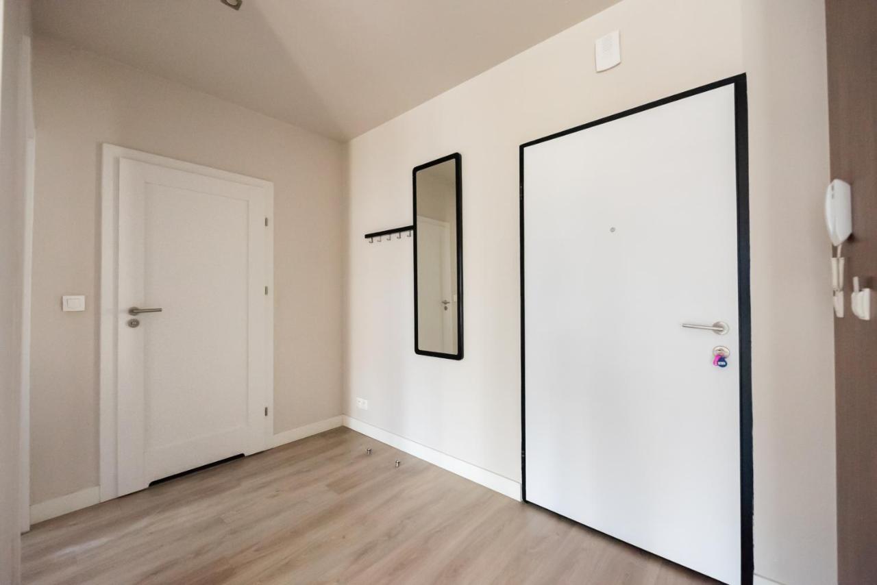 ורשה Magazynowa Classy Apartment מראה חיצוני תמונה